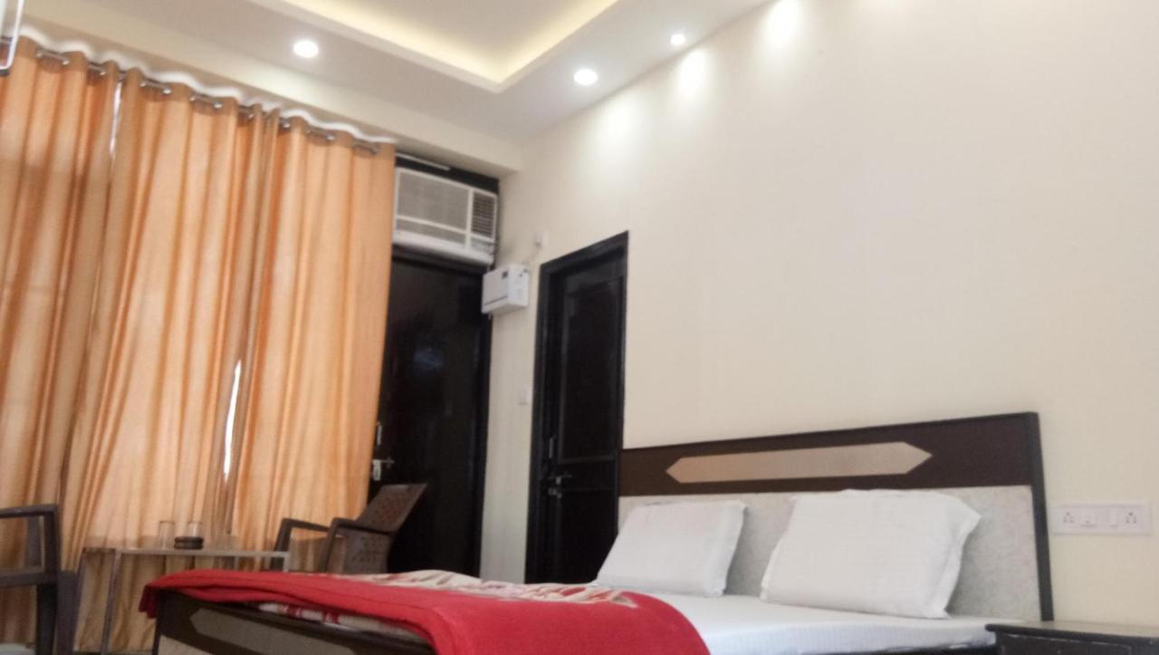 Hotel Orange Classic Rishīkesh Buitenkant foto
