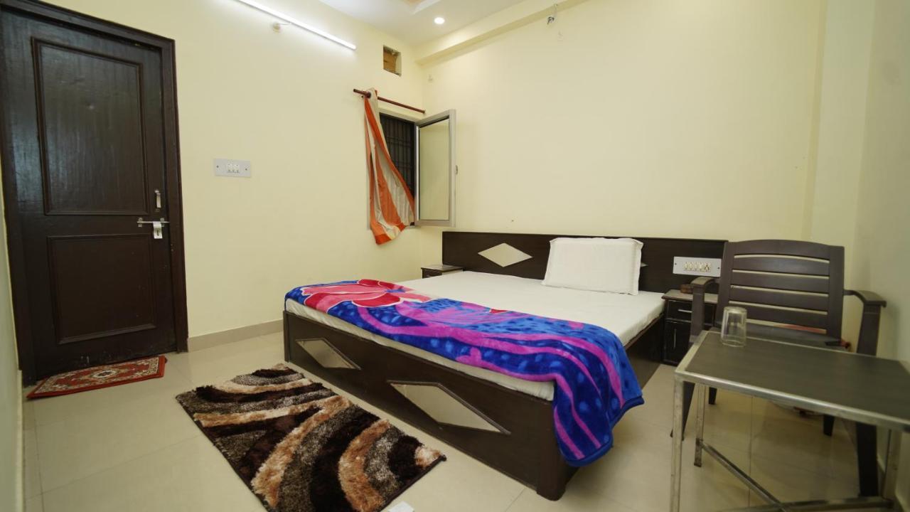 Hotel Orange Classic Rishīkesh Buitenkant foto